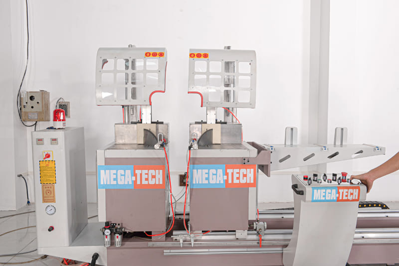 May-cat-nhom-2-dau-M450-180121-4 Máy cắt nhôm 2 đầu M450 4