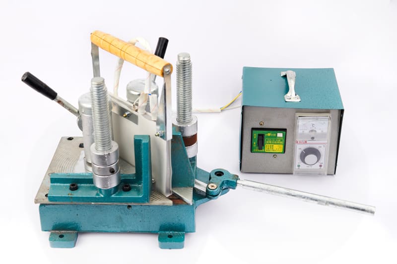 May-han-cua-nhua-cam-tay-180121-2 Máy hàn cửa nhựa cầm tay1