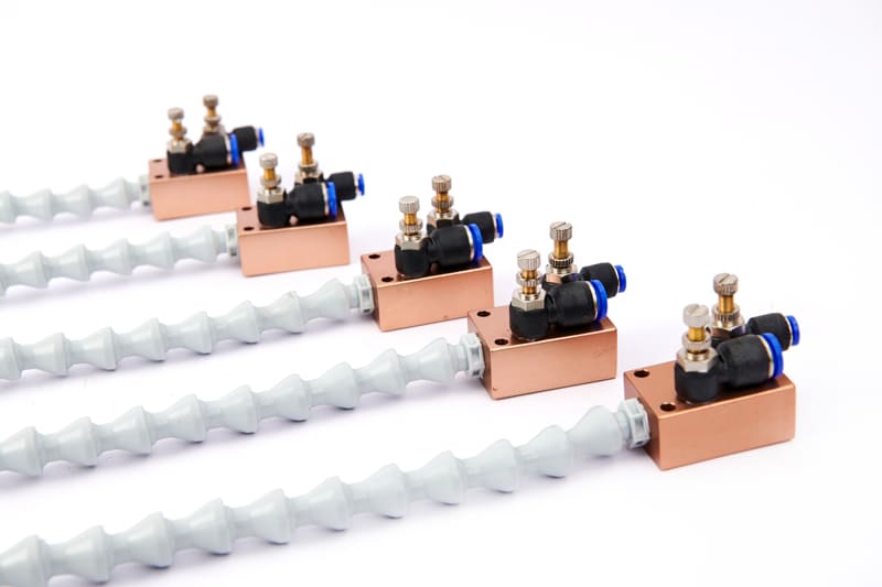 Voi-phun-dau-lam-mat-180121-3 Vòi phun dầu làm mát